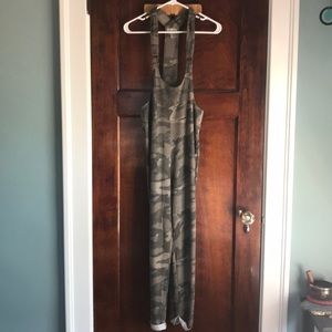 COPY - REWASH Camo Jumper - Size Small